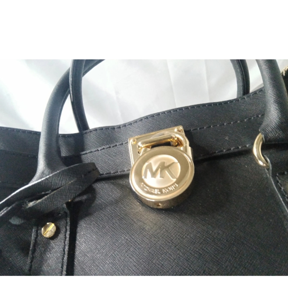 Michael Kors black Saffiano Leather Hamilton East West Studio Handbag Tote - Picture 8 of 12